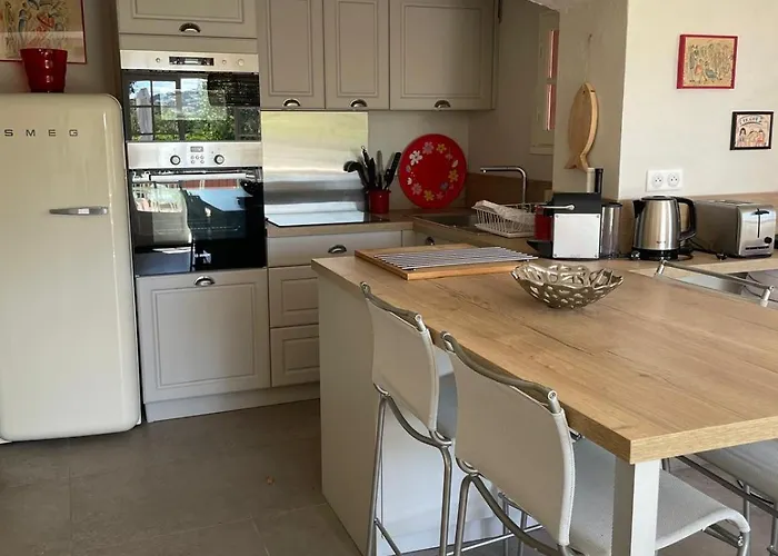 Provencale 4 Etoiles - Piscine & Jardin Zen *