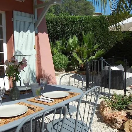 Provencale 4 Etoiles - Piscine & Jardin Zen